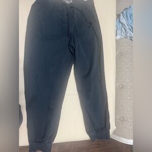 torrid Black Ankle-Length Cropped Jeans